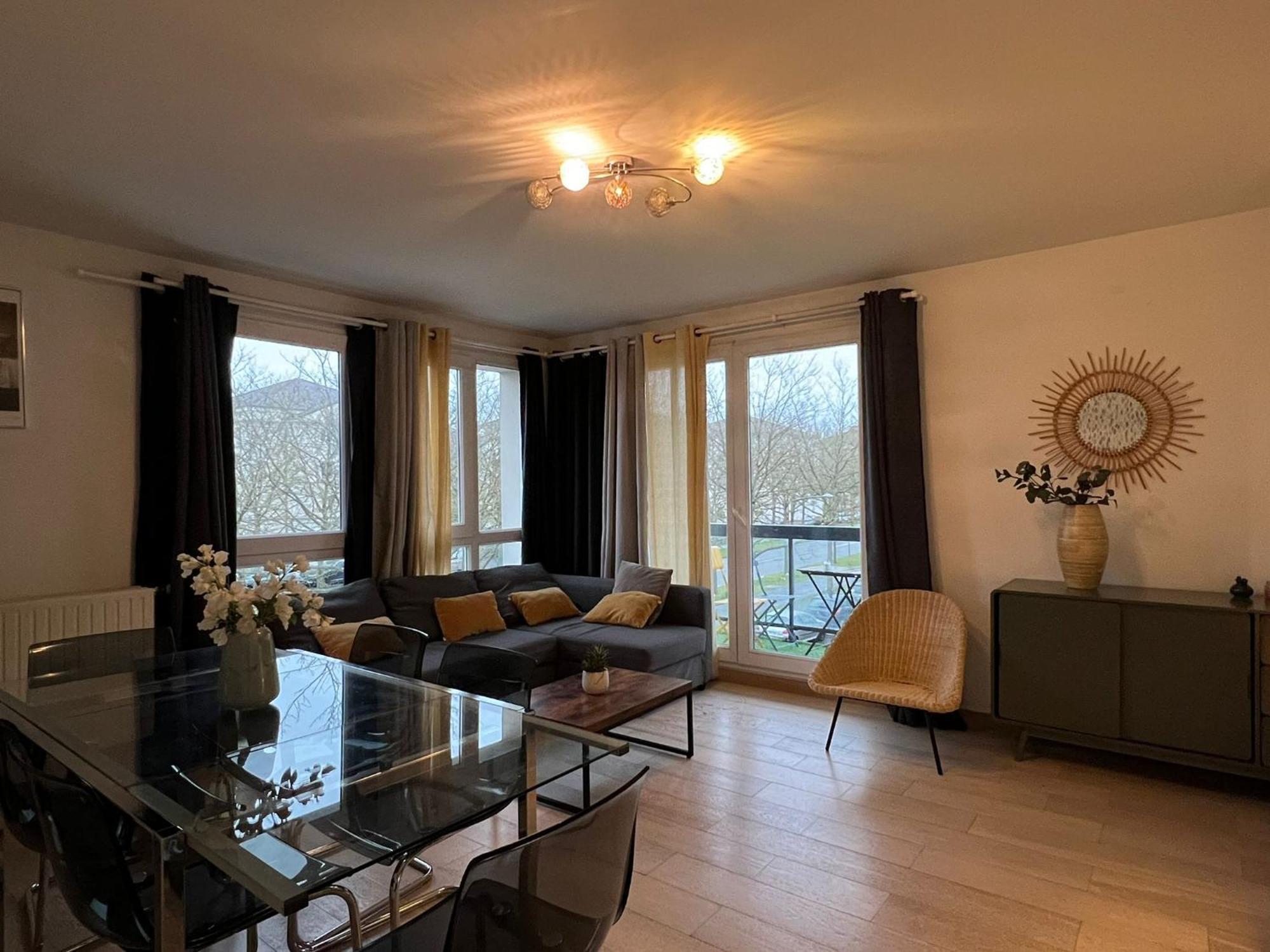 Beautiful T4 Appartement 8 Personnes Proche Disney Parking Prive Бюссі-Сен-Жорж Екстер'єр фото